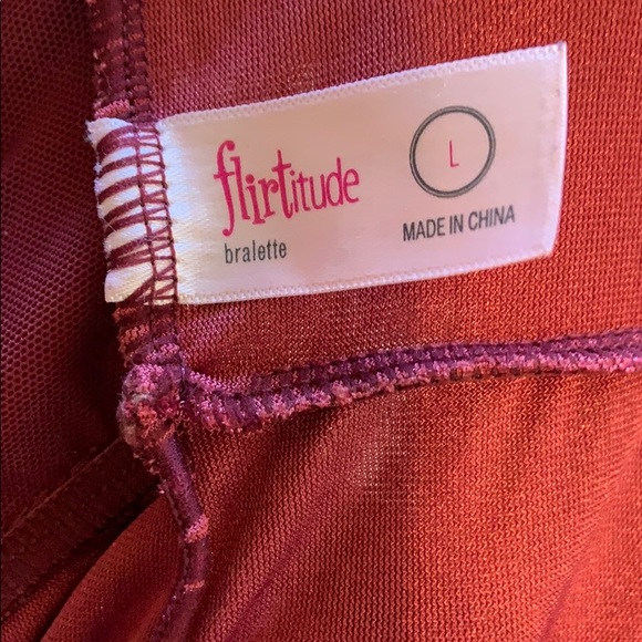 Suede velvet bralette! - Picture 3 of 3